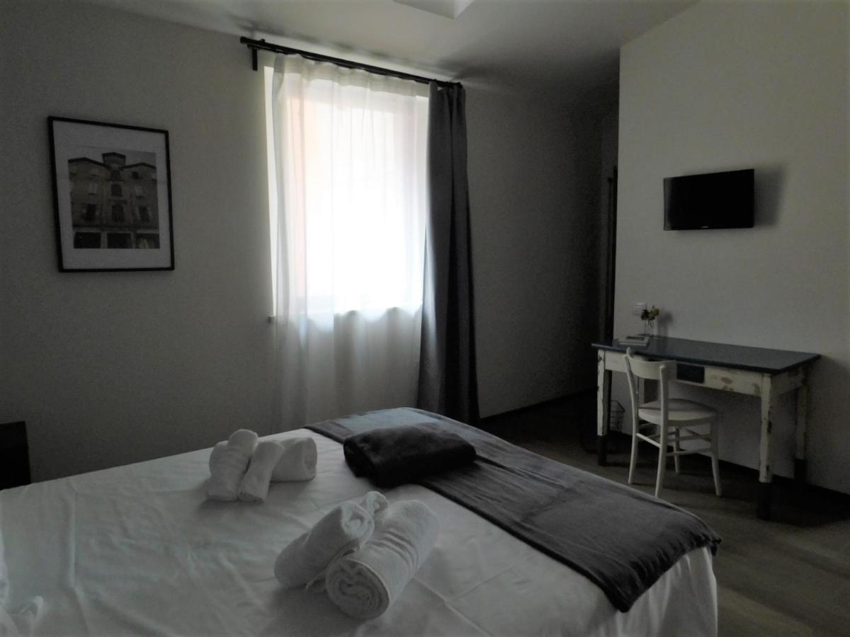 Piumaviola Beds & Apartments Πάρμα Εξωτερικό φωτογραφία